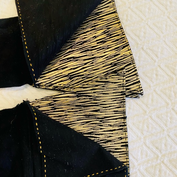 EUC Paloma Picasso Suede Gold Black Gauntlet gloves Sz 7 - Picture 2 of 4